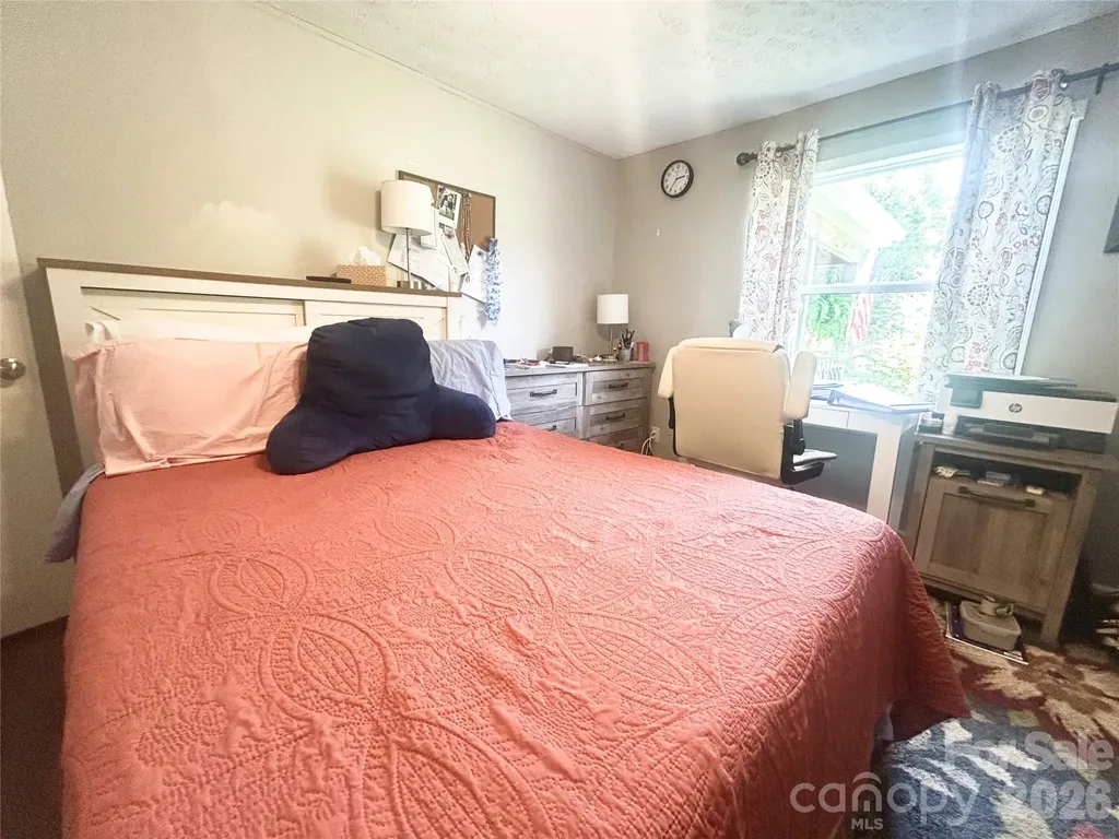 10755 Nc 209 Highway Hot Springs NC 28743