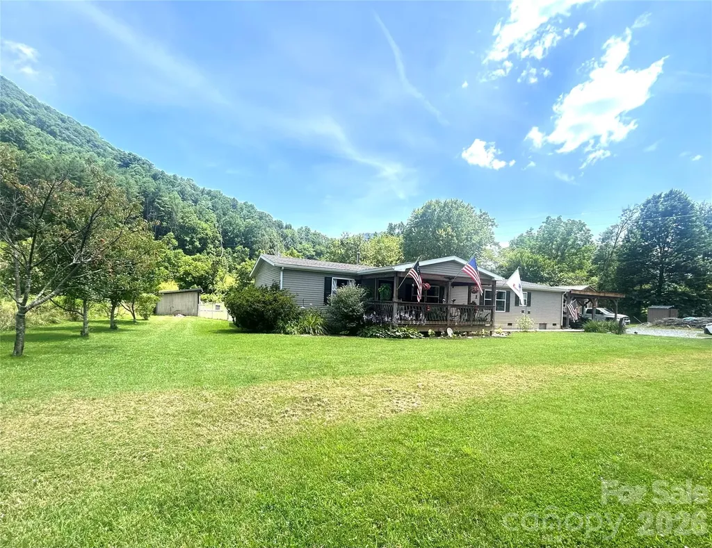 10755 Nc 209 Highway Hot Springs NC 28743