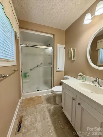 1100 Jennifer Lane Cherryville NC 28021