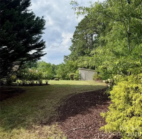 1100 Jennifer Lane Cherryville NC 28021