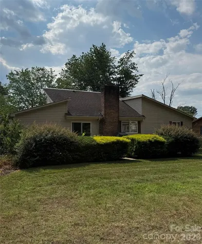 1100 Jennifer Lane Cherryville NC 28021