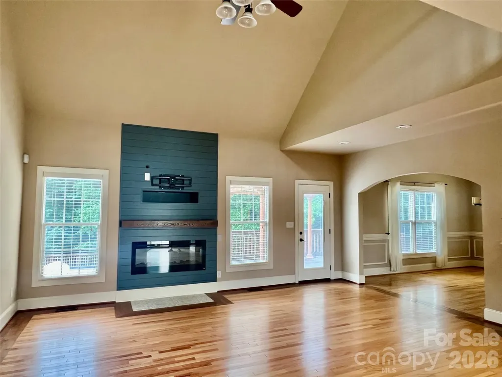 6231 Neptune Drive Denver NC 28037