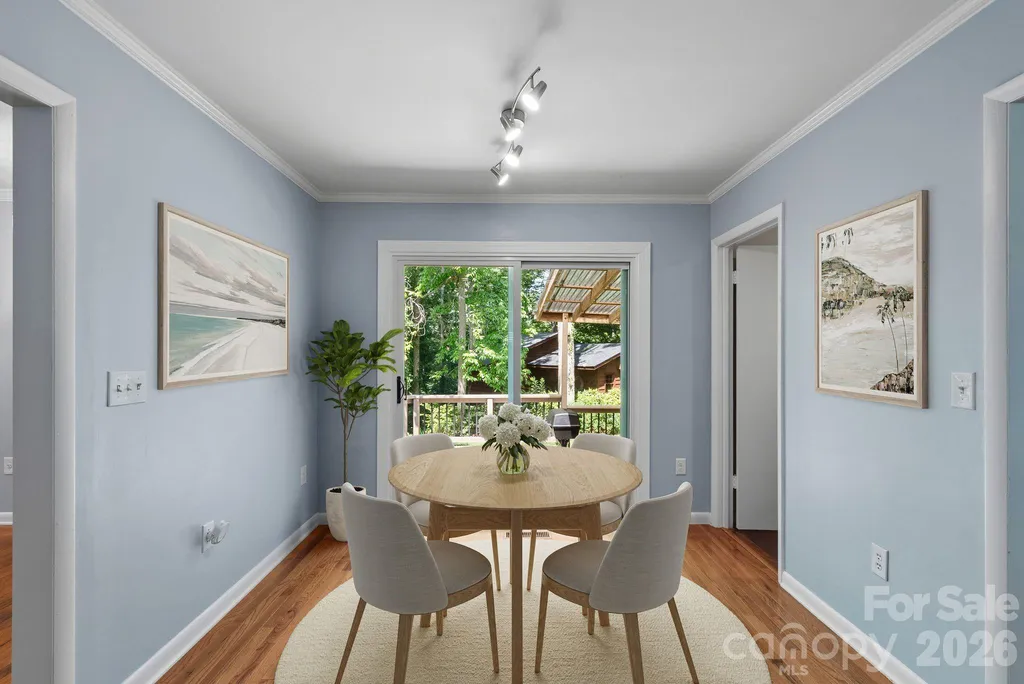 138 Castlerock Drive Asheville NC 28806