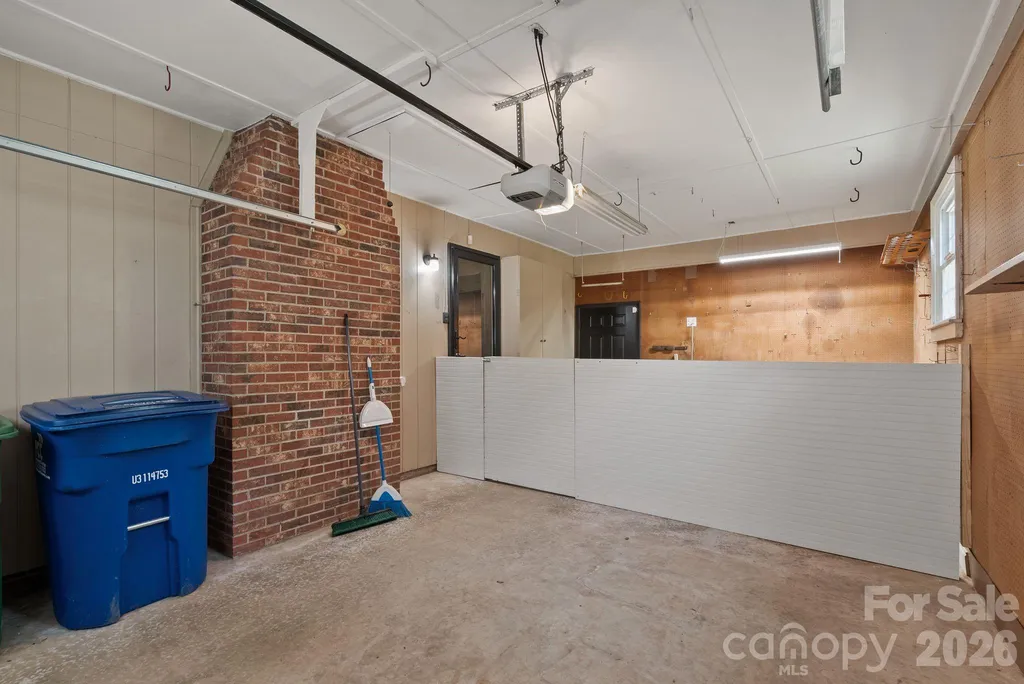 138 Castlerock Drive Asheville NC 28806