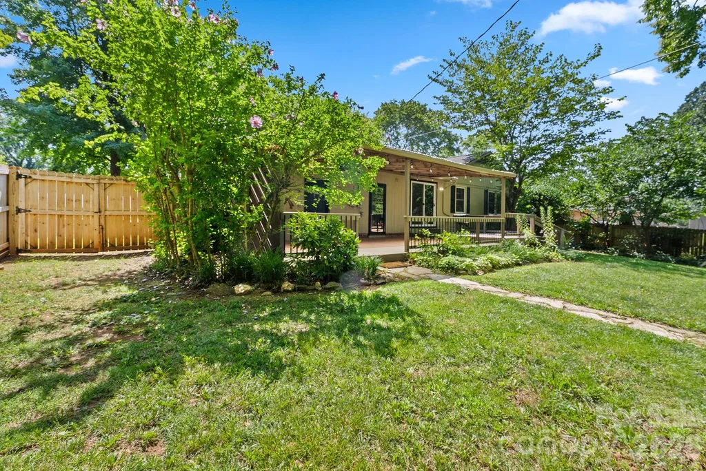 138 Castlerock Drive Asheville NC 28806
