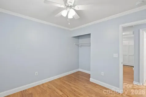 138 Castlerock Drive Asheville NC 28806