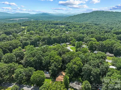 138 Castlerock Drive Asheville NC 28806