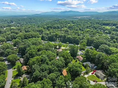 138 Castlerock Drive Asheville NC 28806