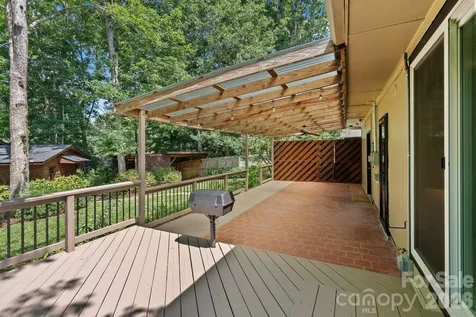 138 Castlerock Drive Asheville NC 28806
