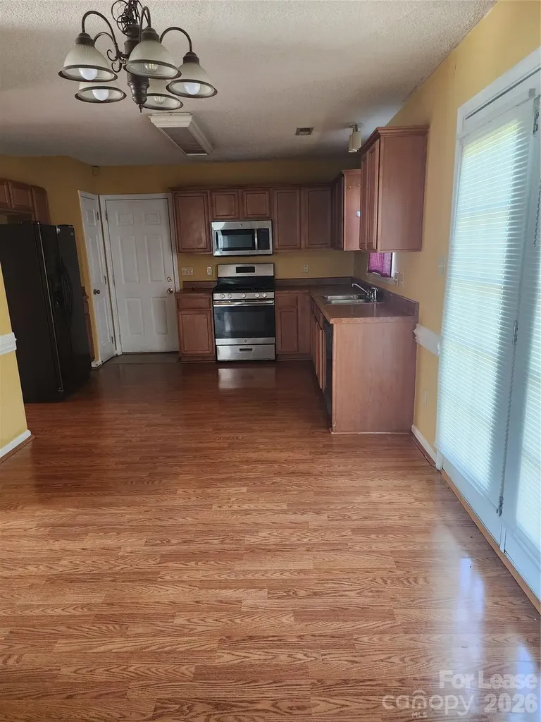 2411 Celosia Drive Charlotte NC 28262