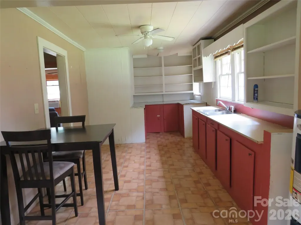 601 Providence Road Forest City NC 28043