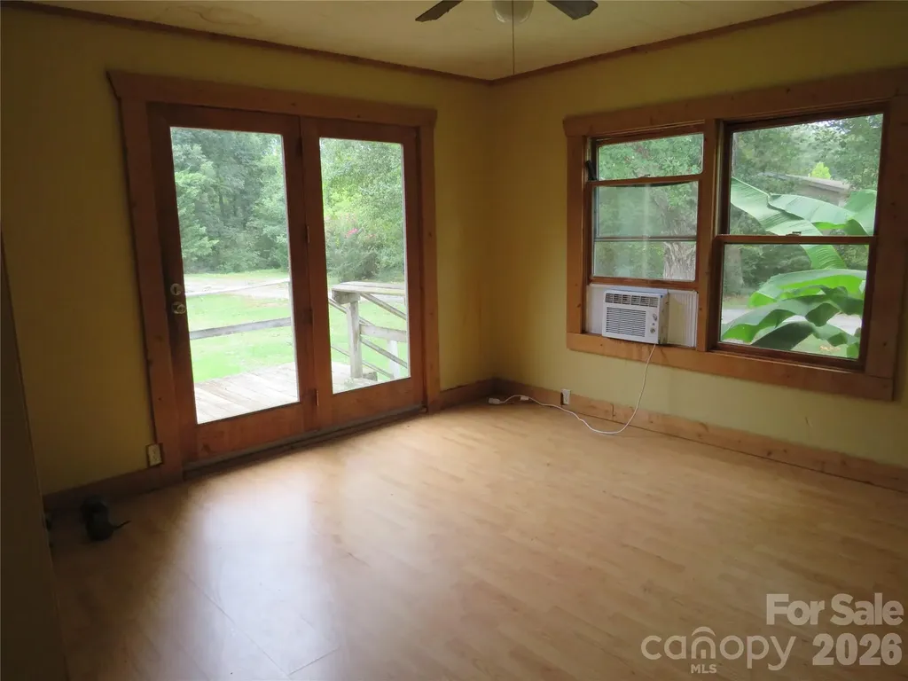 601 Providence Road Forest City NC 28043