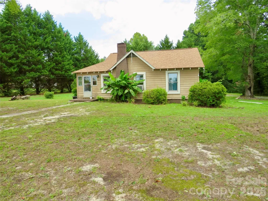 601 Providence Road Forest City NC 28043
