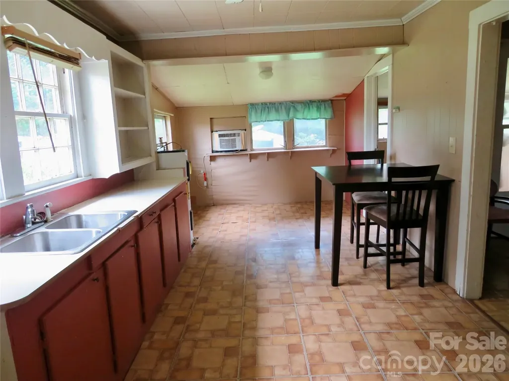 601 Providence Road Forest City NC 28043