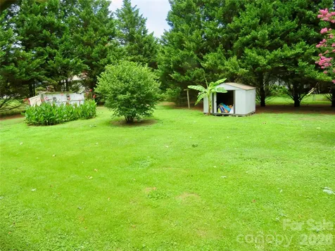 601 Providence Road Forest City NC 28043