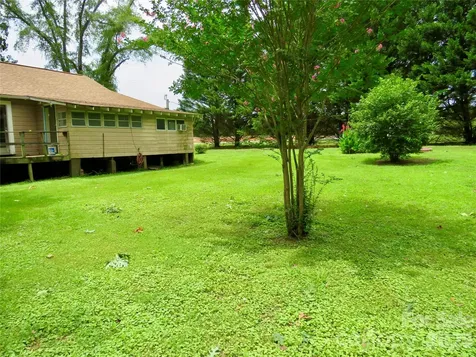 601 Providence Road Forest City NC 28043