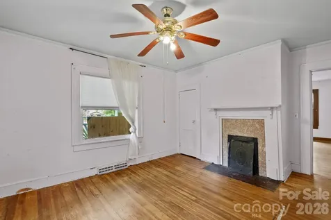 49 Church Street Weaverville NC 28787