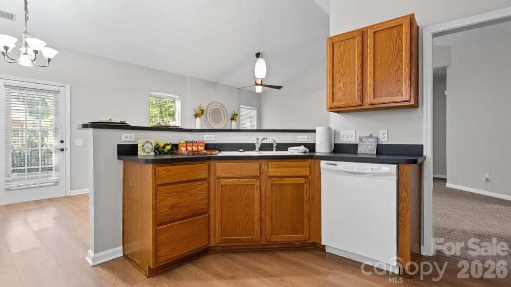 6653 Allness Glen Lane Charlotte NC 28269