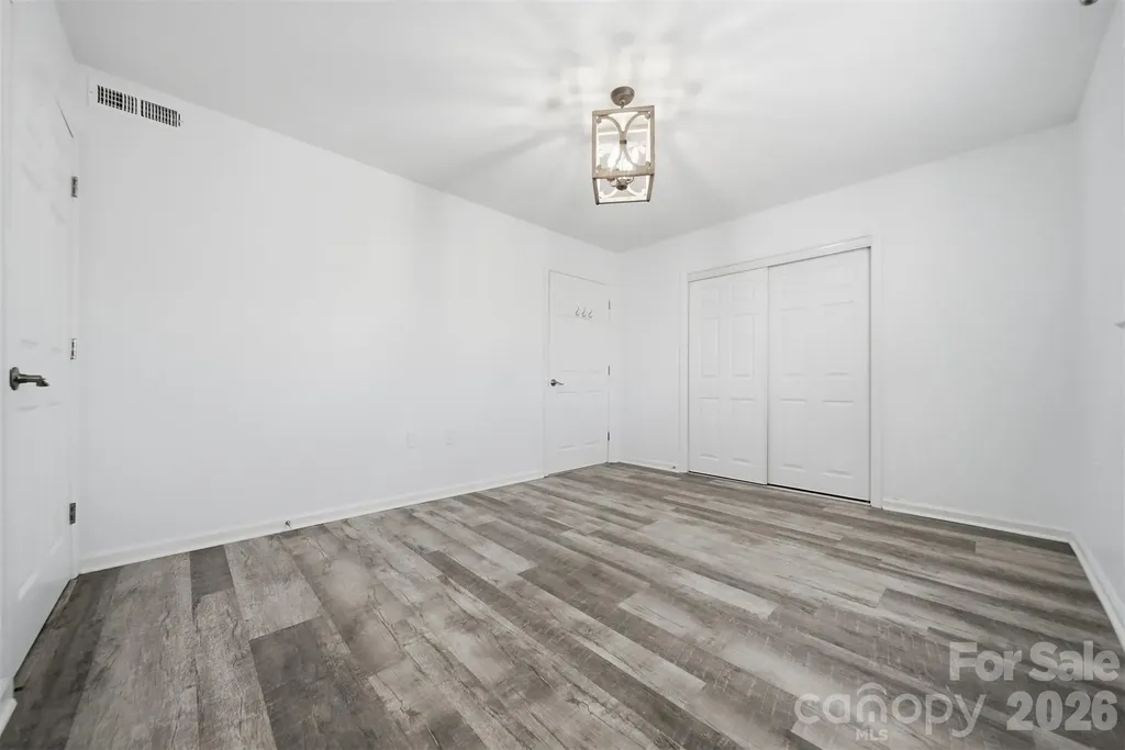 115 23rd Street NW Hickory NC 28601
