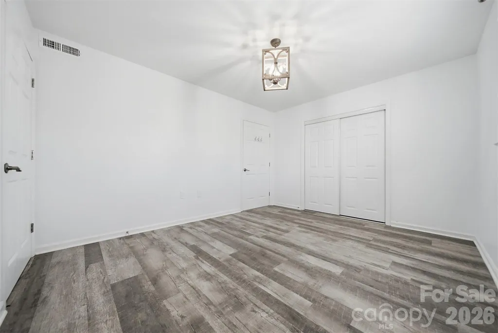 115 23rd Street NW Hickory NC 28601
