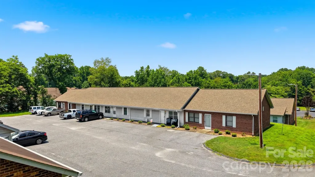 115 23rd Street NW Hickory NC 28601