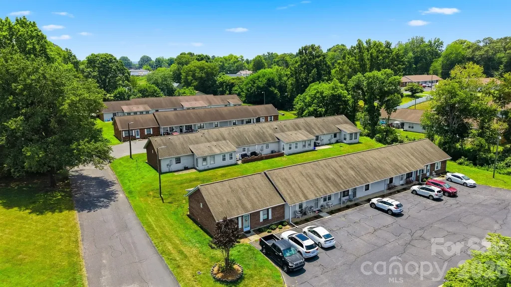 115 23rd Street NW Hickory NC 28601