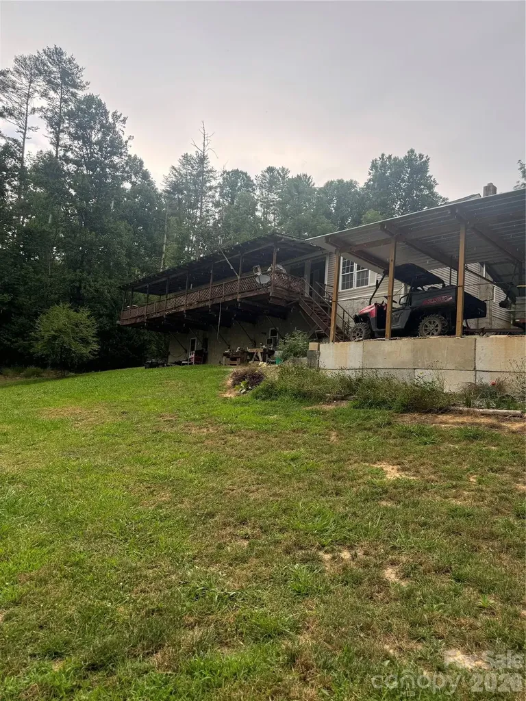 284 Paul Gosnell Road Marshall NC 28753