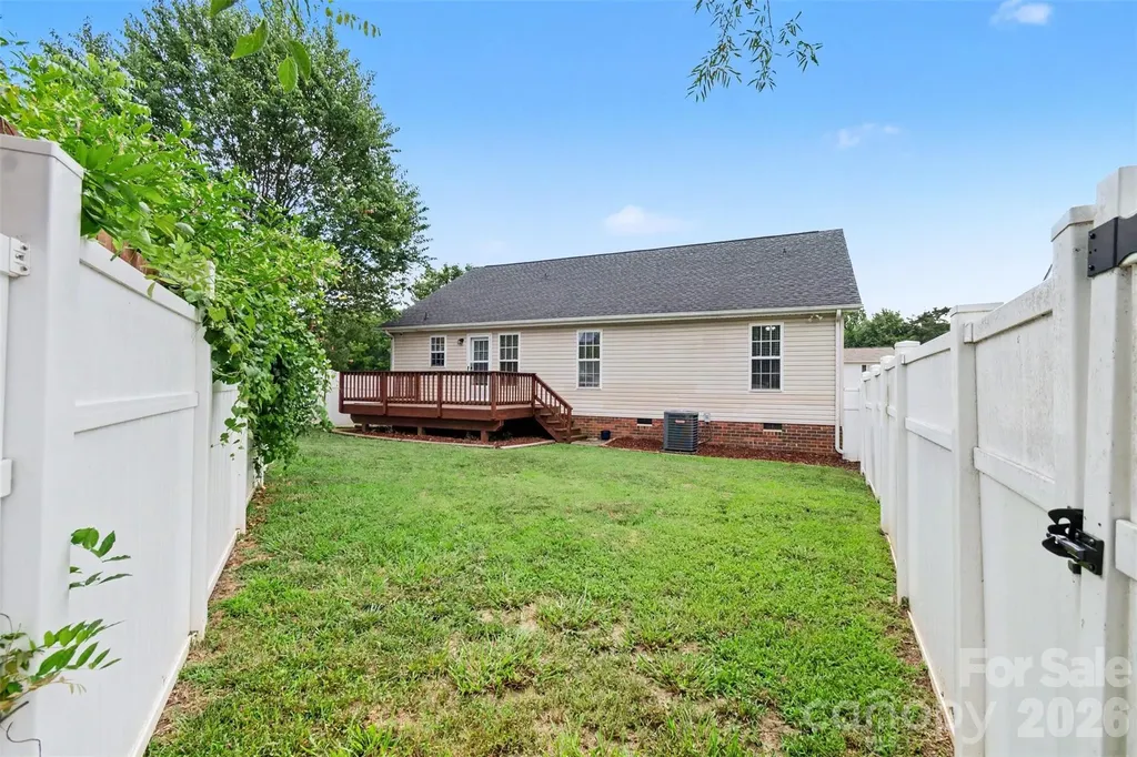 5044 Daffodil Lane Concord NC 28025
