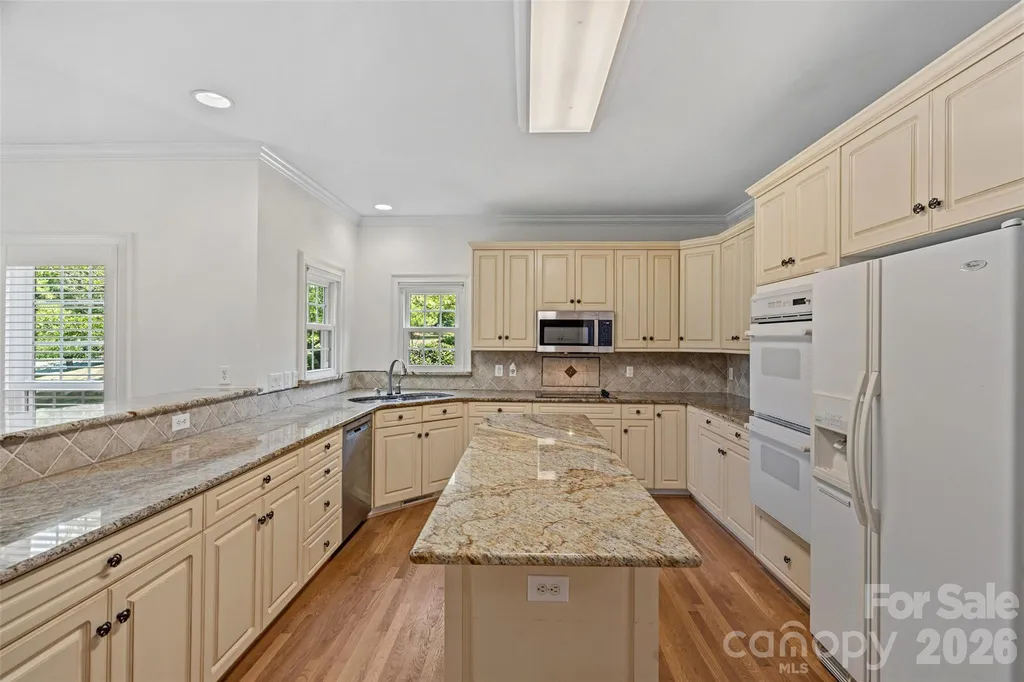 19322 River Falls Drive Davidson NC 28036