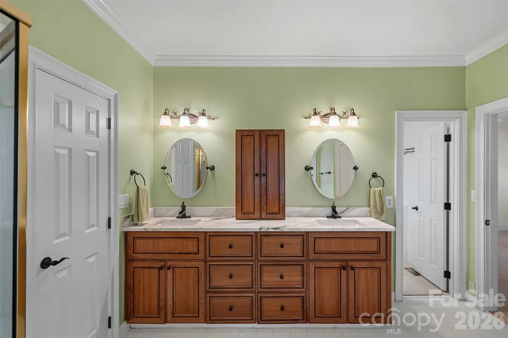 19322 River Falls Drive Davidson NC 28036