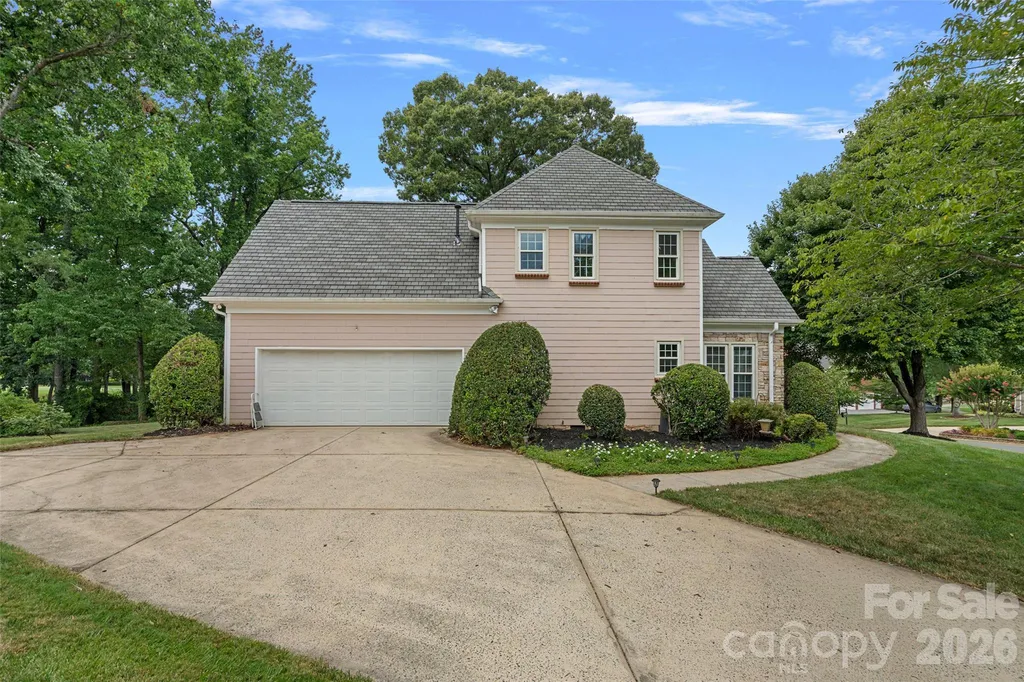 19322 River Falls Drive Davidson NC 28036