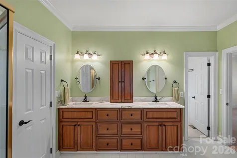 19322 River Falls Drive Davidson NC 28036