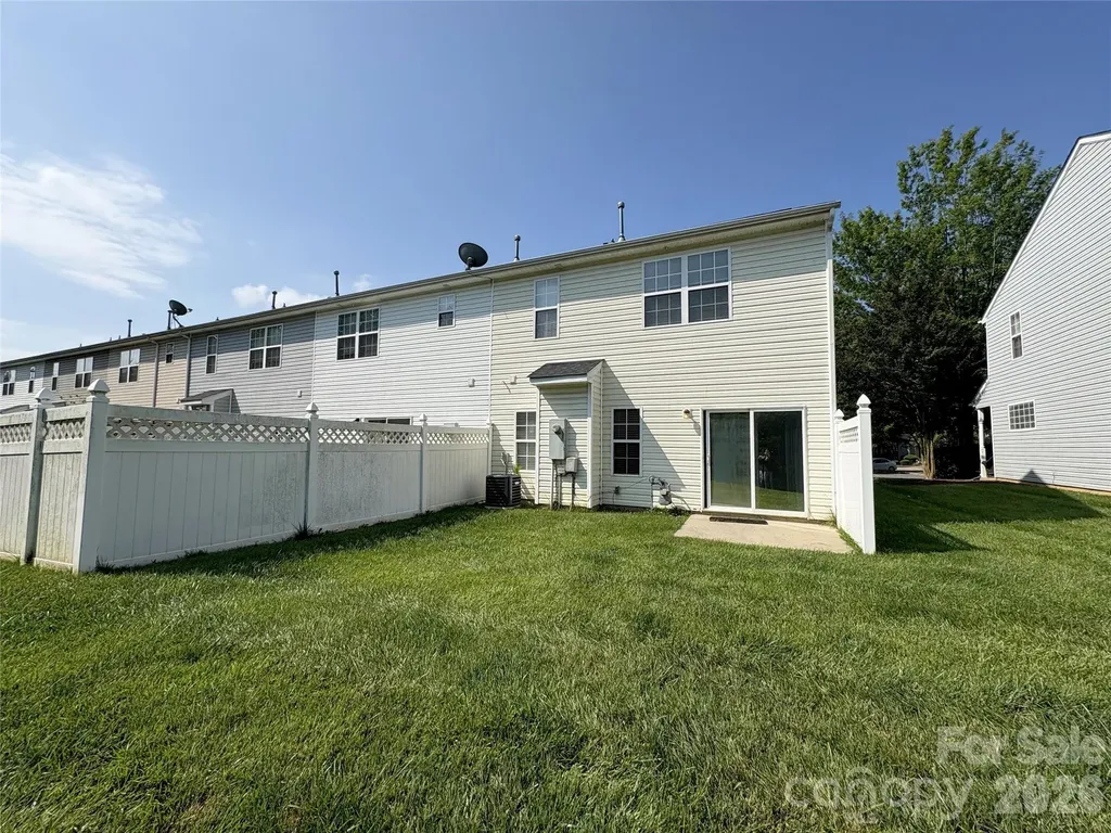 11637 Coddington Ridge Drive Charlotte NC 28214