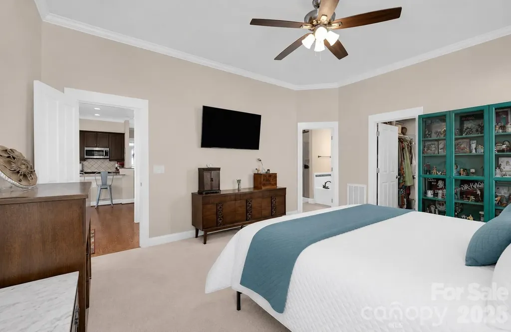 4090 Library Lane NW Conover NC 28613