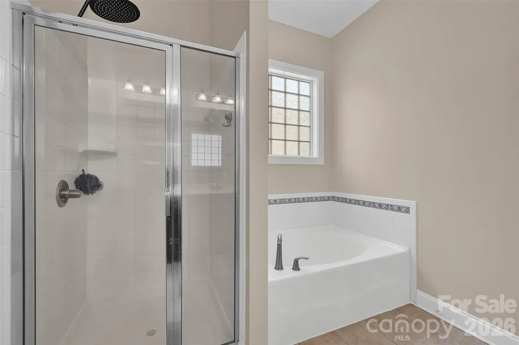 4090 Library Lane NW Conover NC 28613