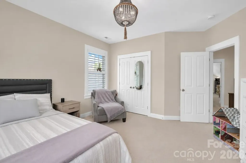 4090 Library Lane NW Conover NC 28613