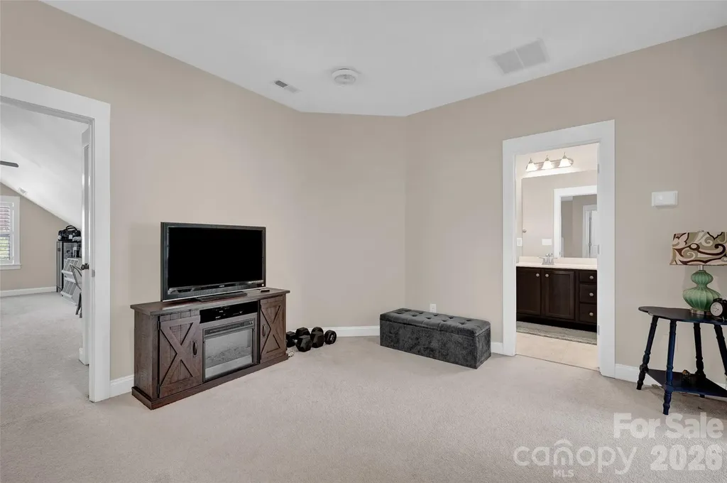 4090 Library Lane NW Conover NC 28613