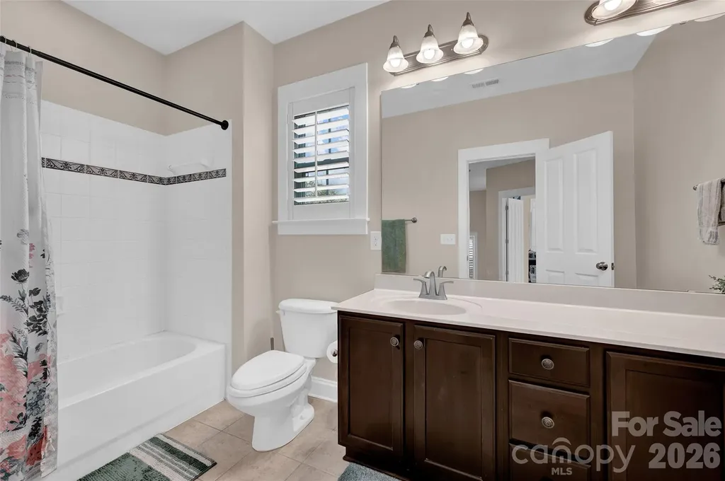 4090 Library Lane NW Conover NC 28613