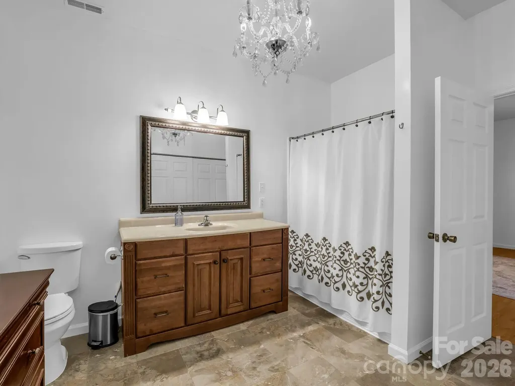 599 Old Henrietta Road Forest City NC 28043
