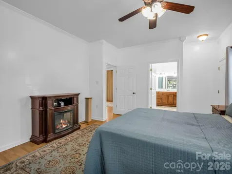 599 Old Henrietta Road Forest City NC 28043