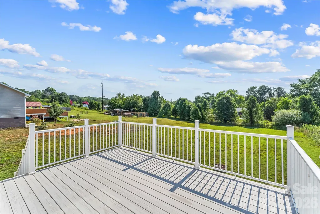 112 Elm Street Morganton NC 28655