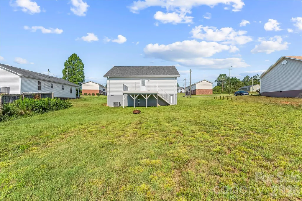 112 Elm Street Morganton NC 28655