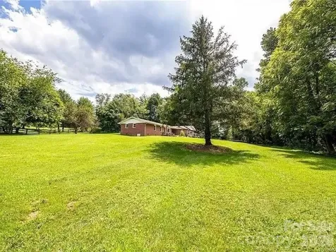 96 Rolling Hills Road Mills River NC 28759