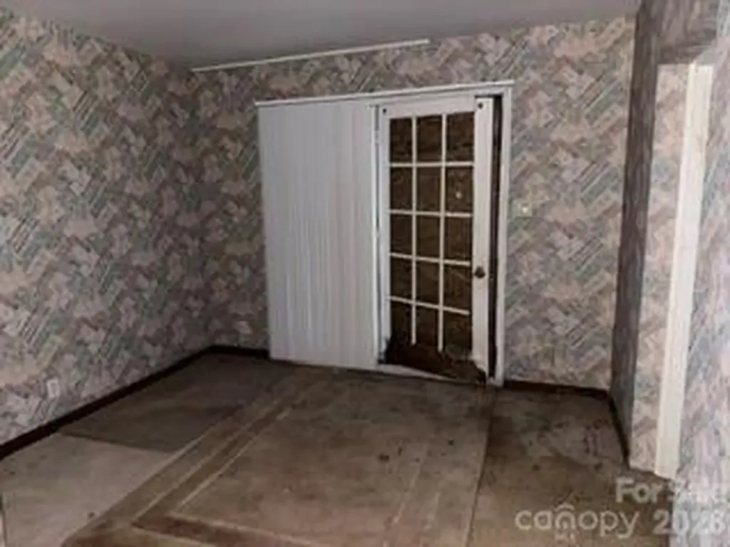 317 Low Bridge Road Forest City NC 28043