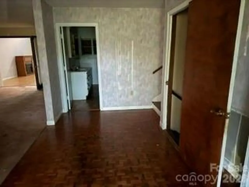 317 Low Bridge Road Forest City NC 28043