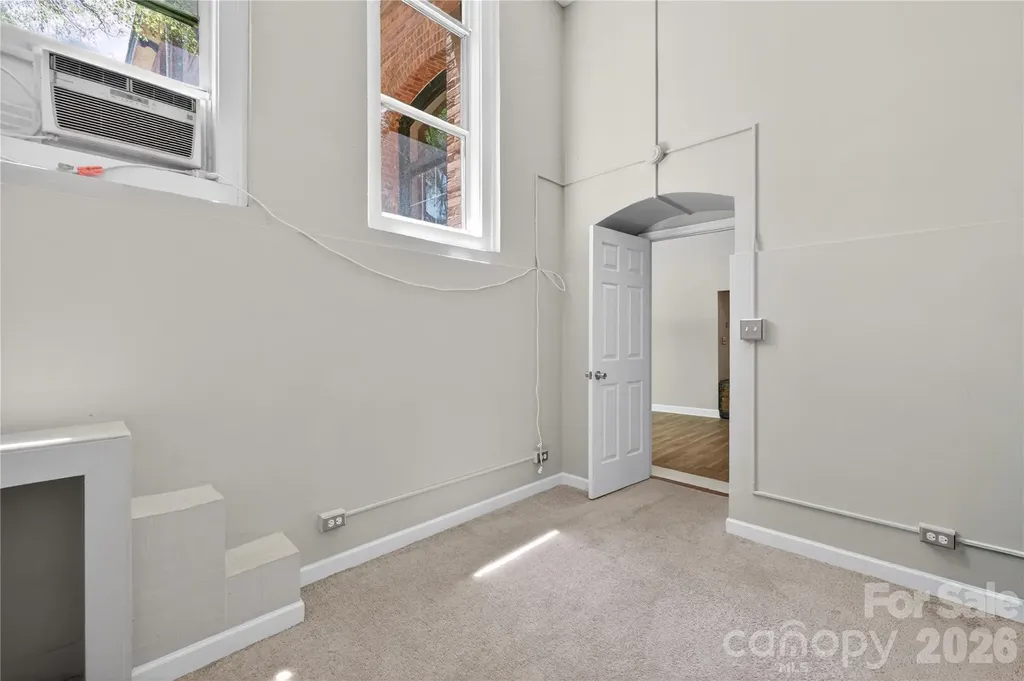 201 S Hoskins Road Charlotte NC 28208