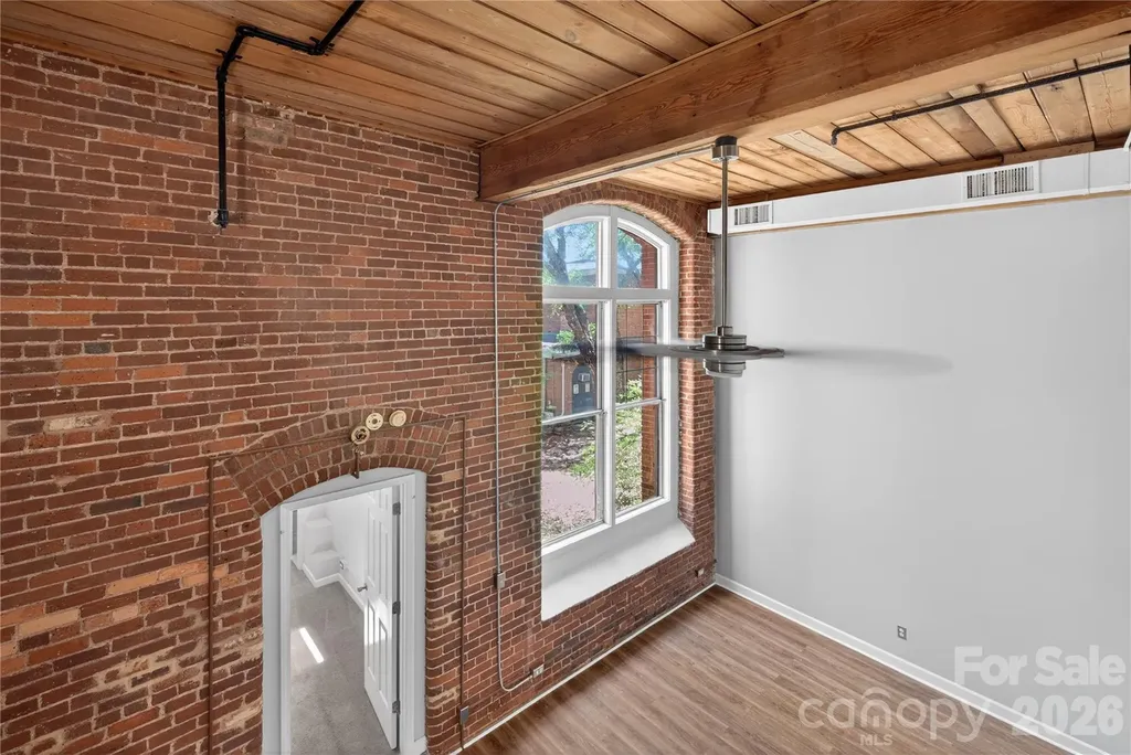 201 S Hoskins Road Charlotte NC 28208