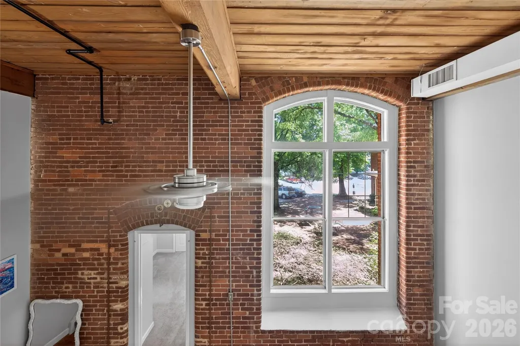 201 S Hoskins Road Charlotte NC 28208