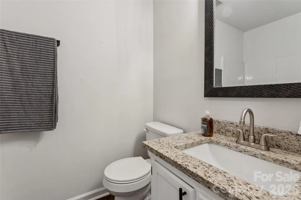 1620 Arlyn Circle Charlotte NC 28213