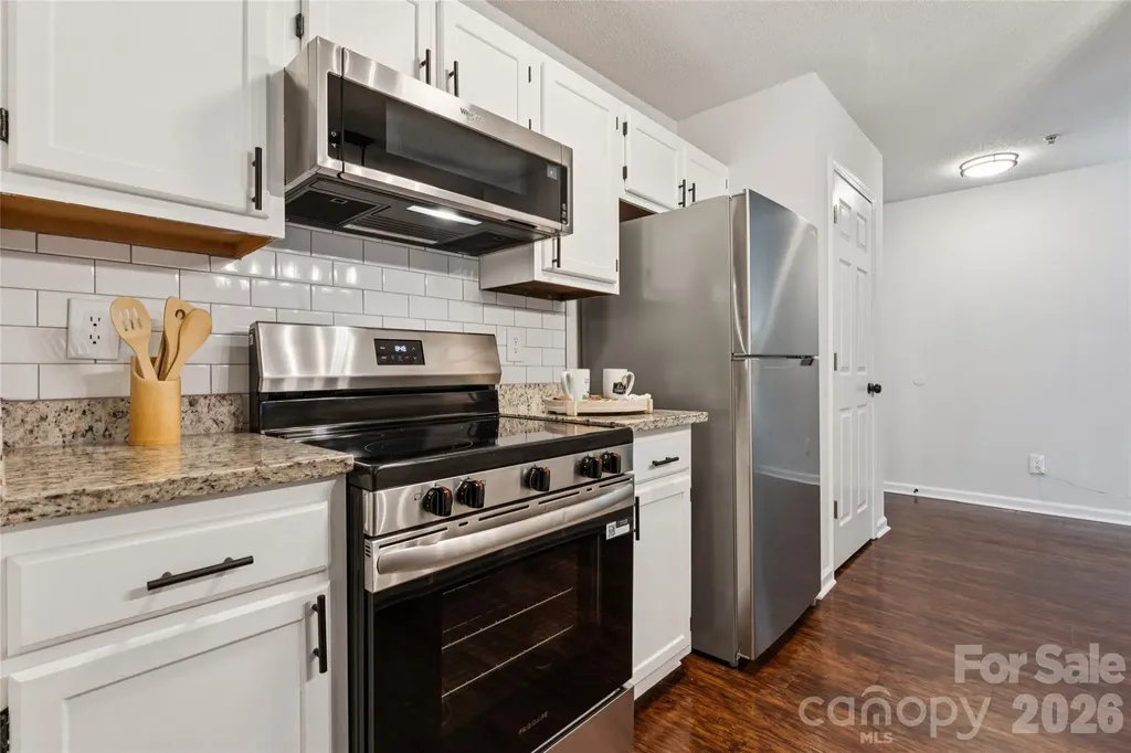 1620 Arlyn Circle Charlotte NC 28213